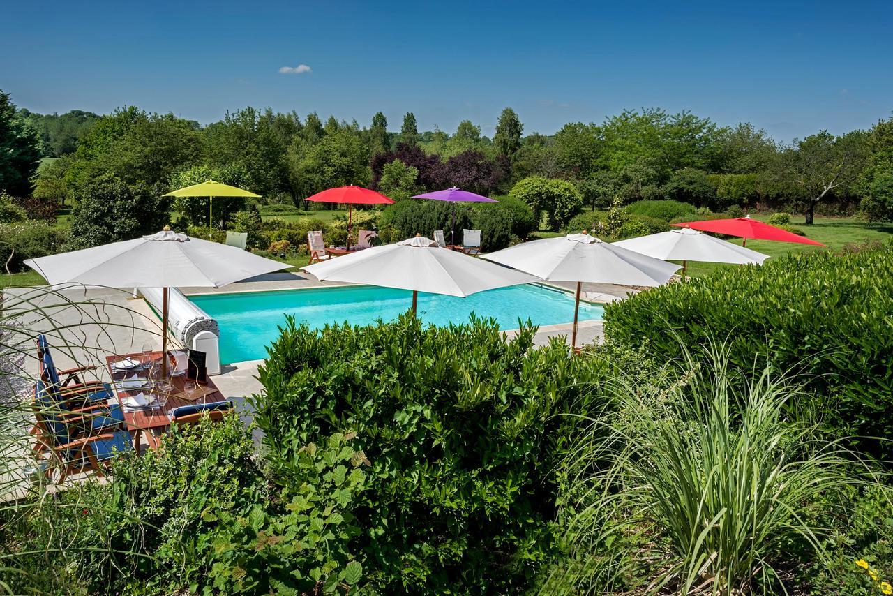 Domaine Du Bois Des Anges Bed & Breakfast Germigny-l'Eveque Exterior photo